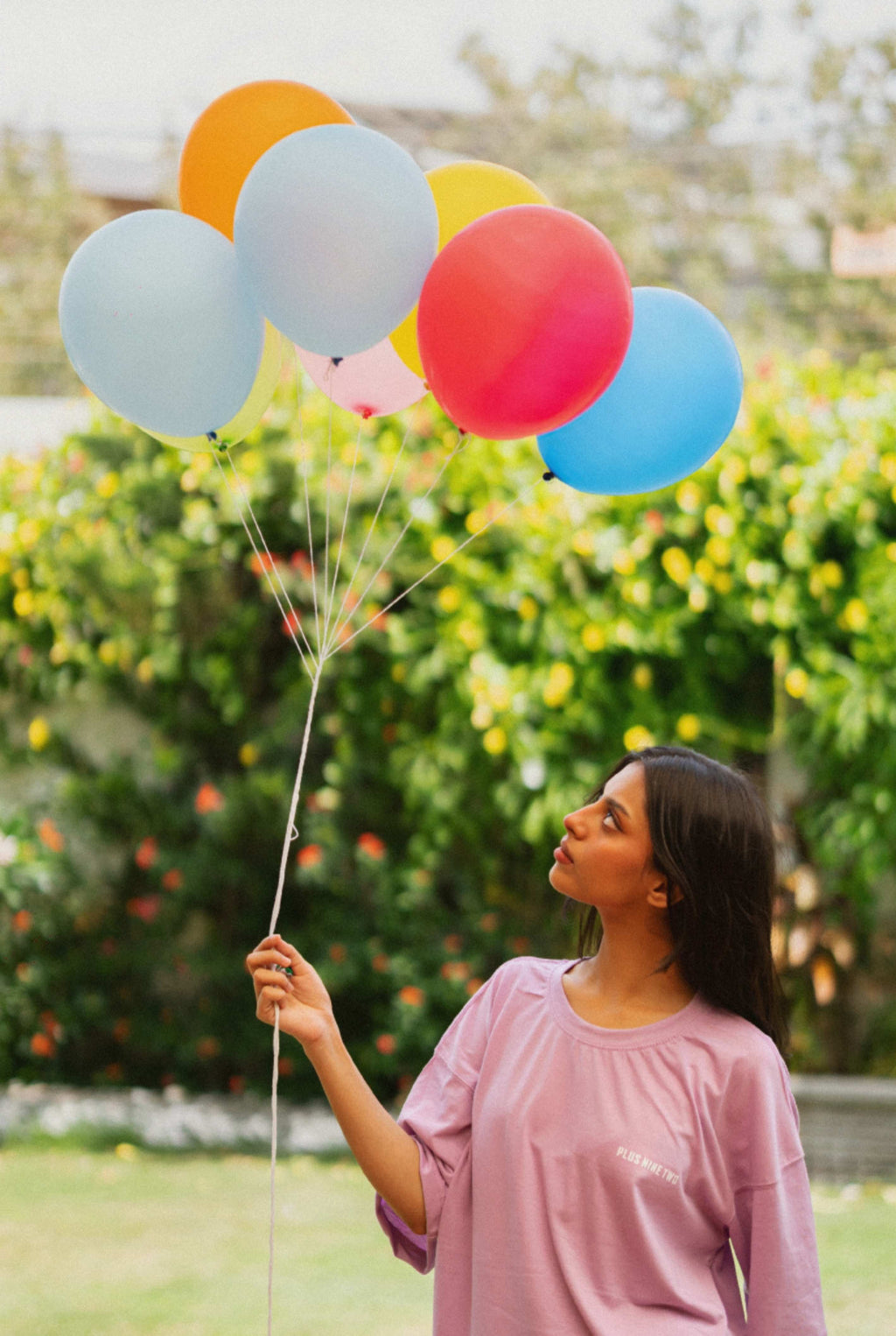 Women’s Lahore Lilac Essentials Dropshirt with colorful balloons