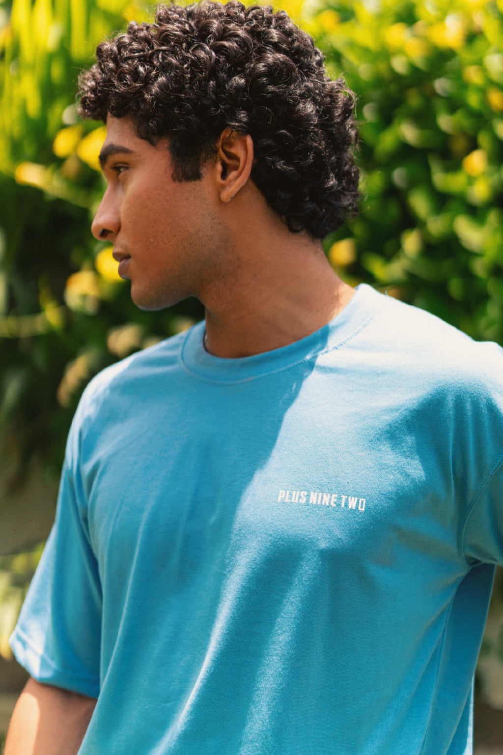 Close-up of Men’s K2 Cloud Sky Blue Essentials Dropshirt with chest logo